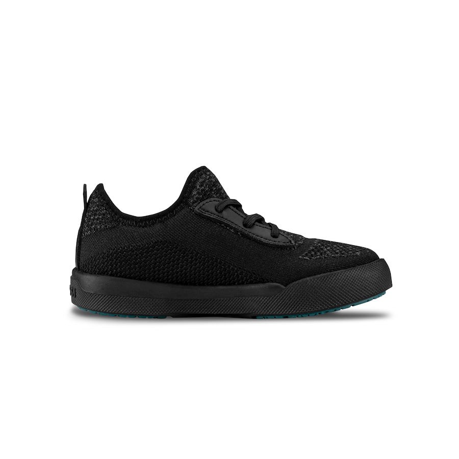 Black Kids' Vessi Weekend Sneakers | 08732IMHE