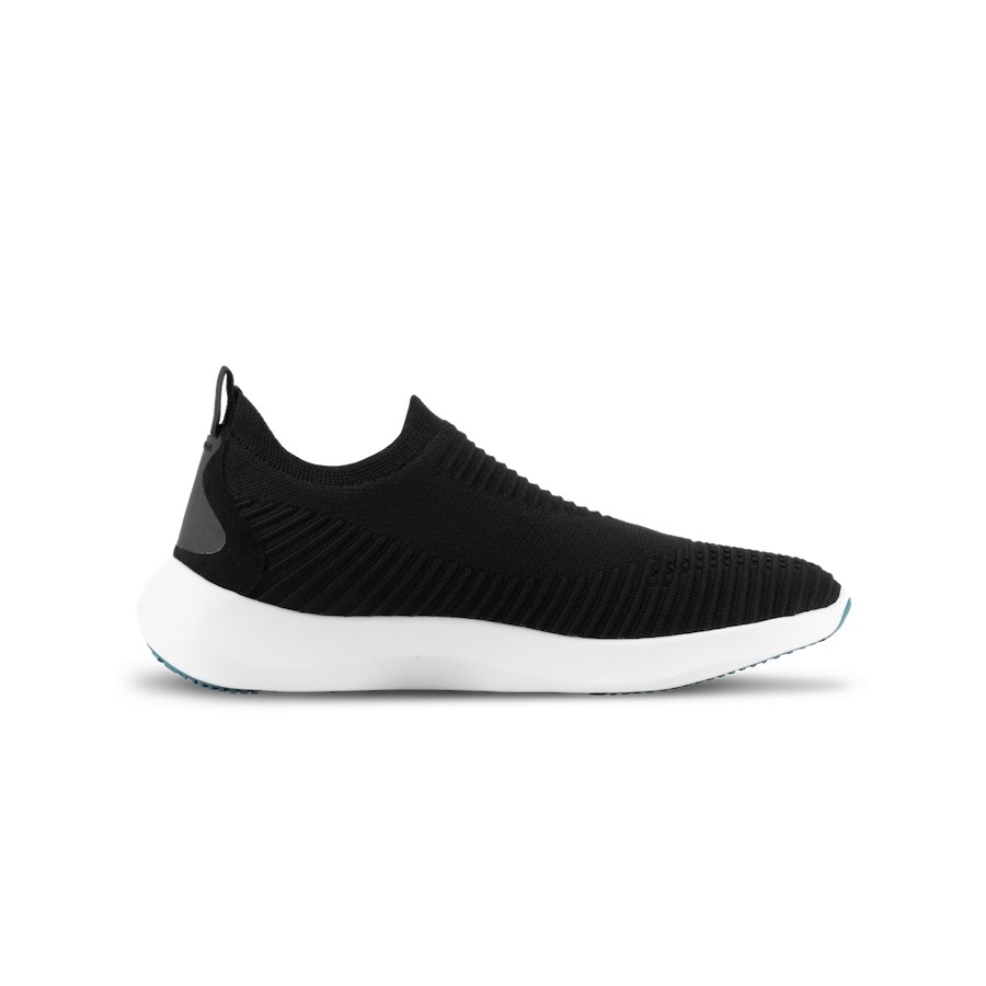 Black Men's Vessi Everyday Move Slip On Shoes | 25697RVFH