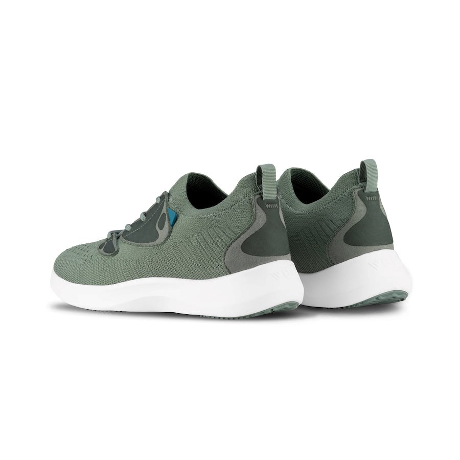 Green Women's Vessi Everyday Move Sneakers | 40917QCXR