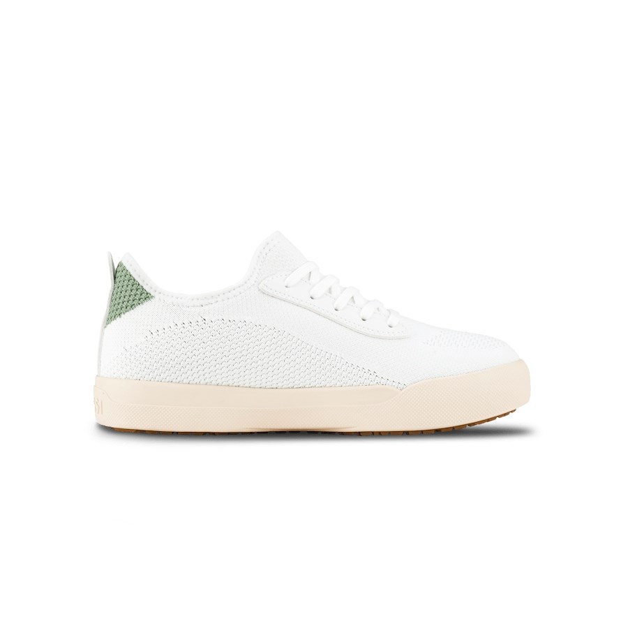 Green Women's Vessi Weekend Sneakers | 50618OUAY