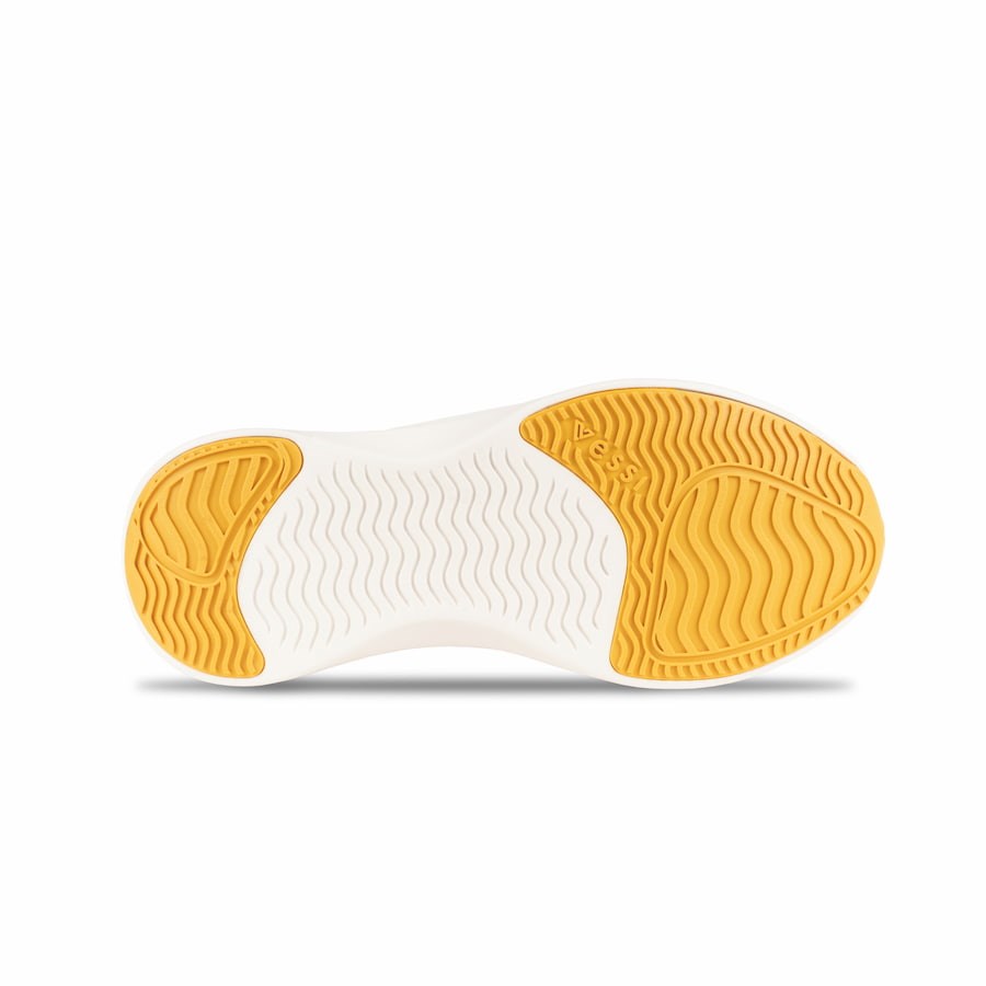 Yellow Men's Vessi Everyday Move Sneakers | 93560RCDF