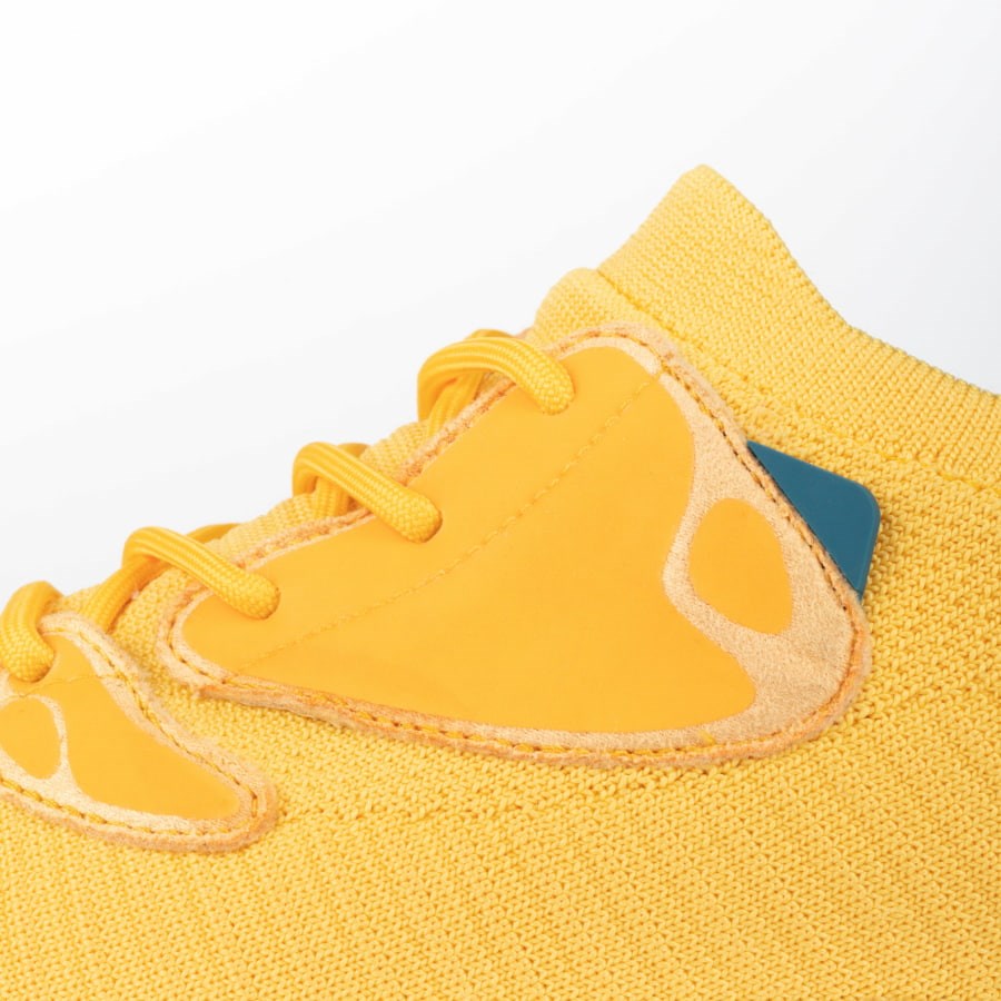 Yellow Men's Vessi Everyday Move Sneakers | 93560RCDF