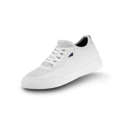 White Women's Vessi Weekend Sneakers | 73964BVEP